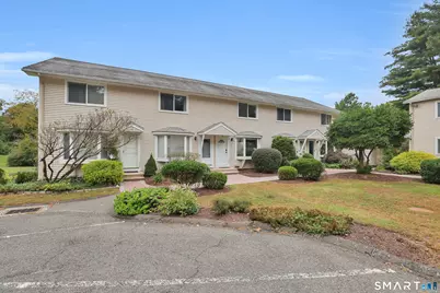 74 Washington Road #40, Woodbury, CT 06798 - Photo 2