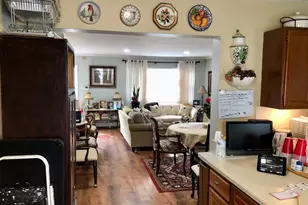 30 Yarrington Ct, Bridgeport, CT 06607 - Photo 6