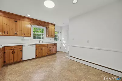 62 Longmeadow Road, Shelton, CT 06484 - Photo 10
