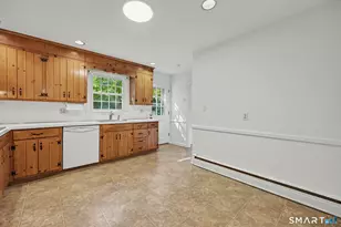 62 Longmeadow Rd, Shelton, CT 06484 - Photo 10