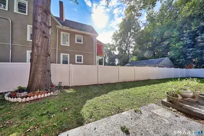 450 Edgewood Street #50, Hartford, CT 06112 - Photo 22