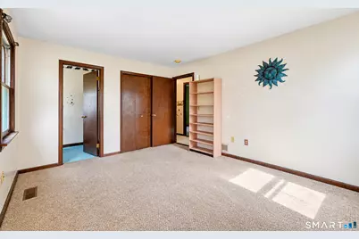 25 Benjamin Way, South Windsor, CT 06074 - Photo 16