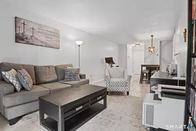 35 Woodsedge Drive #5B, Newington, CT 06111 - Photo 6