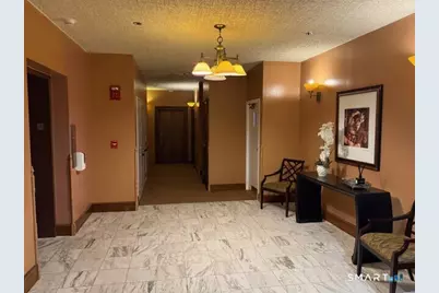 1 Linden Place #406, Hartford, CT 06106 - Photo 10