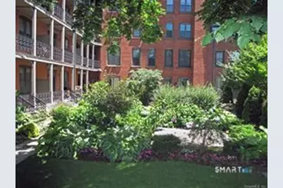 1 Linden Place #406, Hartford, CT 06106 - Photo 18