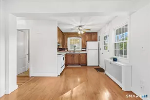 155 Irving St, Manchester, CT 06042 - Photo 10