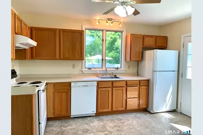 73 Joe Avenue, Groton, CT 06340 - Photo 12