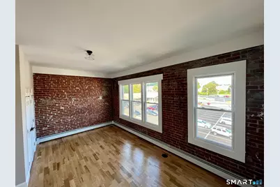39 South Whiting Street, New Britain, CT 06051 - Photo 8