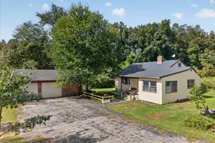 29 Lisbon Rd, Canterbury, CT 06331 - Photo 2