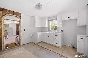 23 Pleasant St, Vernon, CT 06066 - Photo 20