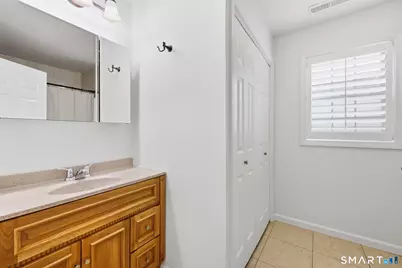 134 Golden Hill Street #2, New Britain, CT 06053 - Photo 16