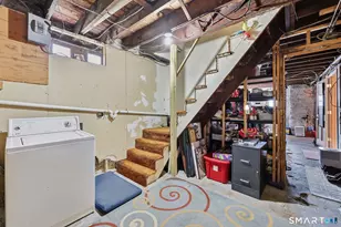 11 Gates Ave, Waterbury, CT 06705 - Photo 20