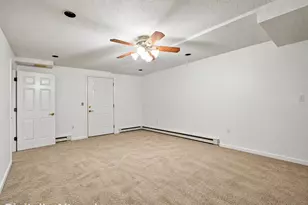 46 Bentley Dr, Manchester, CT 06042 - Photo 36