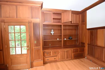 62 Buttonball Lane, Glastonbury, CT 06033 - Photo 4