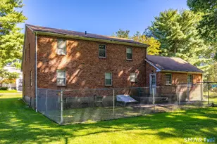 169 N Canaan St, Hartford, CT 06112 - Photo 32