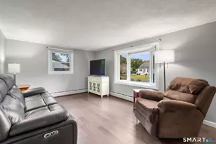 11 Arthur Ave, Enfield, CT 06082 - Photo 6