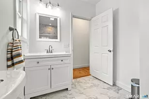 25 California St, West Haven, CT 06516 - Photo 22