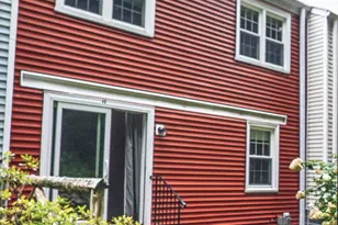 40 Tapping Reeve Village, Litchfield, CT 06759 - Photo 2