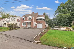 24 Oxford St, Bridgeport, CT 06606 - Photo 2