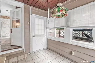 24 Oxford St, Bridgeport, CT 06606 - Photo 20