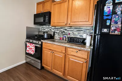 27 Redwood Drive #G, East Haven, CT 06513 - Photo 6