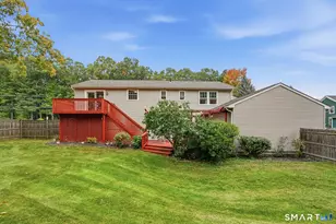 218 Brainard Rd, Enfield, CT 06082 - Photo 6