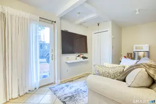 60 Lawn Ave, Stamford, CT 06902 - Photo 6