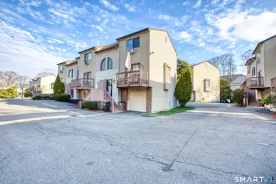 60 Lawn Avenue #20, Stamford, CT 06902 - Photo 2