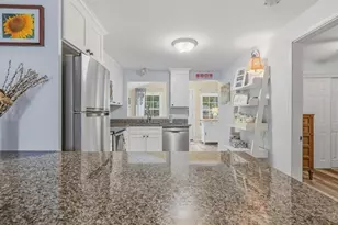 41 Spring Glen Rd, East Lyme, CT 06357 - Photo 14