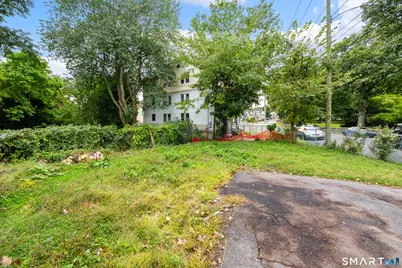 360 Pine Street, Waterbury, CT 06704 - Photo 6