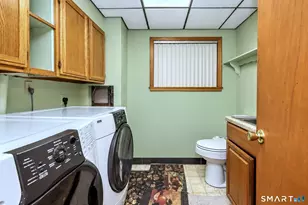 27 Platt Ave, West Haven, CT 06516 - Photo 24