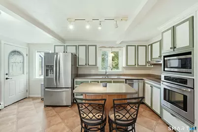 173 Abbe Road, Enfield, CT 06082 - Photo 6