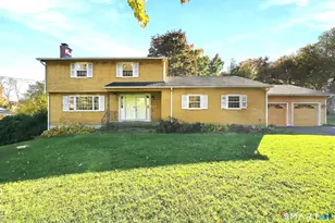 80 Valley View Dr, Suffield, CT 06078 - Photo 1