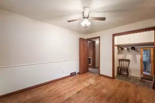 889 Benham St, Hamden, CT 06514 - Photo 14