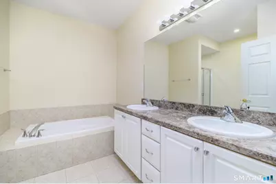 207 Woodlawn Drive #207, Seymour, CT 06483 - Photo 12