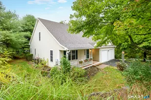 207 Woodlawn Drive, Seymour, CT 06483 - Photo 4