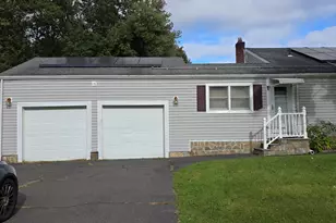 8 Matthew Rd, East Hartford, CT 06108 - Photo 4