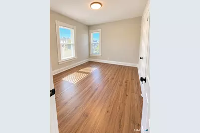 725 Beechwood Avenue #2, Bridgeport, CT 06605 - Photo 10