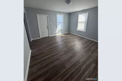 229 Newfield Avenue, Bridgeport, CT 06607 - Photo 6