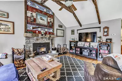 42 Wigwam Drive, Shelton, CT 06484 - Photo 4