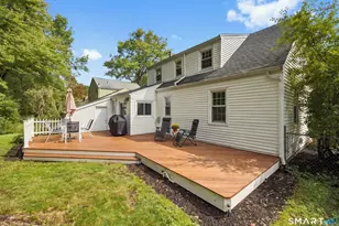 11 Farnham Rd, West Hartford, CT 06119 - Photo 32