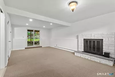 10 Grumman Avenue, Norwalk, CT 06851 - Photo 16