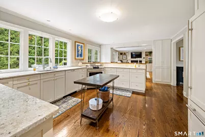 21 Berkshire Court, Cheshire, CT 06410 - Photo 8