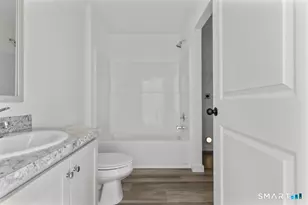 55 Sugar St, Newtown, CT 06470 - Photo 10
