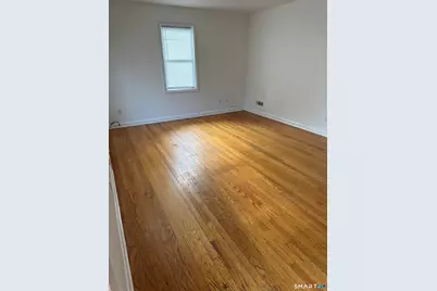376 Dexter Drive, Bridgeport, CT 06606 - Photo 6