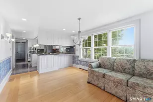 87 Phoenix Dr, Groton, CT 06340 - Photo 10