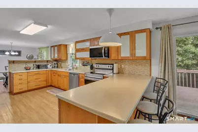 103 Grissom Road, Manchester, CT 06042 - Photo 4