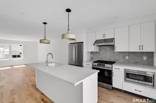 843 North St, Milford, CT 06041 - Photo 10