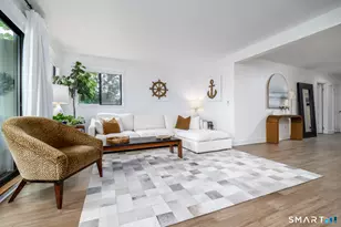 73 Harbor Dr, Stamford, CT 06902 - Photo 8
