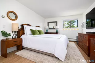 73 Harbor Dr, Stamford, CT 06902 - Photo 16